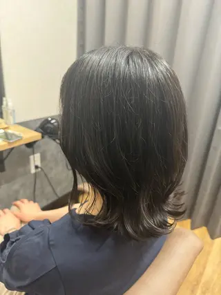 ミディアム reeed konnoのヘアスタイル