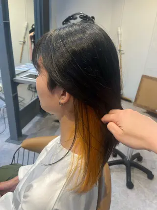 ミディアム うしだ かおるのヘアスタイル