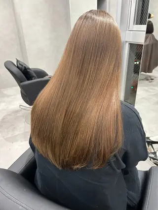 カラー 小川 琉華のヘアスタイル