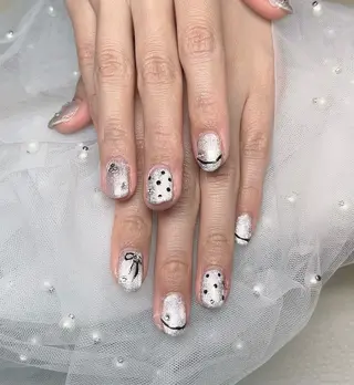 ネイル NiNa ビューティーサロン所属・Ni Naのネイルデザイン