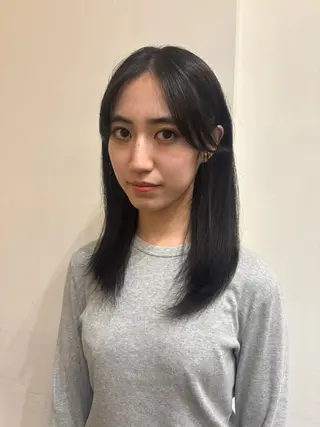 セミロング カラー CIECA . COCOROのヘアスタイル