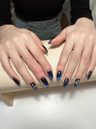 ネイル M🌷nail 長さだし専門店のネイルデザイン