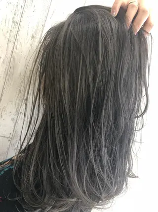 セミロング カラー Kaede .のヘアスタイル