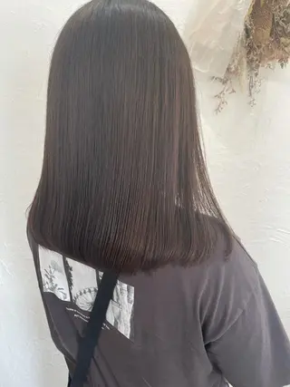 セミロング カラー 河野 満月のヘアスタイル