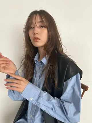 ロング カラー パーマ ヘアアレンジ メンズ キッズ ネイル マツエク・マツパ アイブロウ ウルフレイヤーカット /チヒロのヘアスタイル