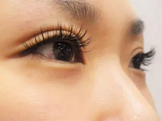 マツエク・マツパ GRACE所属・磯見 歩未のマツエク・マツパデザイン