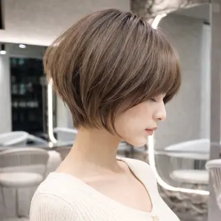 ショート カラー 《髪質改善✖️レイヤ ー🩶》ナオヤのヘアスタイル