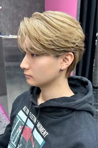 ショート カラー メンズ メンズスタイリスト 前田雄輝のヘアスタイル