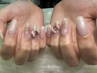 ネイル 💕リリ 🩷のネイルデザイン