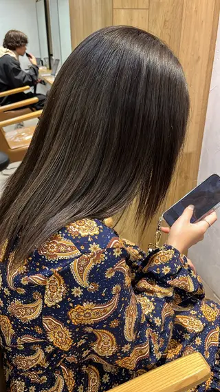 セミロング カラー 赤み消しカラー/ ナチュラル/トモキのヘアスタイル