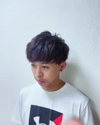 ショート カラー 藤田 聖矢のヘアスタイル