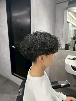 ミディアム パーマ メンズ 新宿No.1パーマ師 💈コウヨウ💈のヘアスタイル