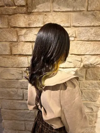 カラー Mei /オリーブ カラー/アレンジのヘアスタイル