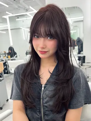 カラー 透明感カラー✨🩵 韓国ヘアkanatoのヘアスタイル