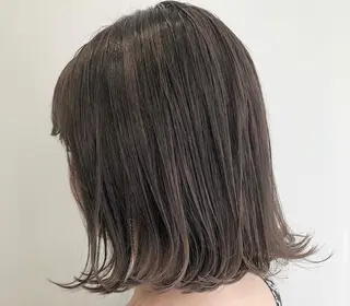 ミディアム カラー ヘアアレンジ ハイトーン/ ボブ 中村麟のヘアスタイル