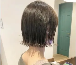 ショート カラー パーマ ヒナ/酸性ストレート ・艶カラー🌿のヘアスタイル