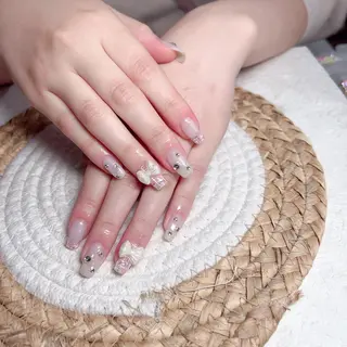 ネイル M🌷nail 長さだし専門店のネイルデザイン