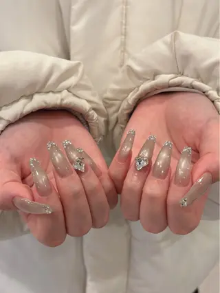 ネイル EASEN　伊藤 深秋のネイルデザイン