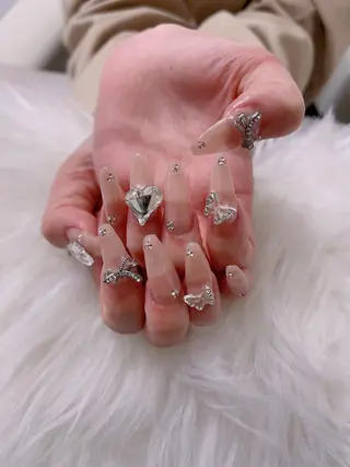 ネイル FF フィフィネイルサロンのネイルデザイン