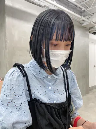 ショート カラー レイヤーカット 🪩yurikaのヘアスタイル