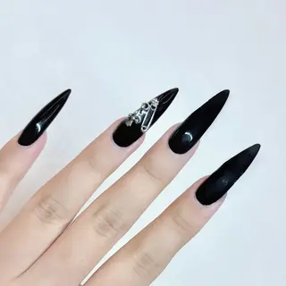 ネイル Lignal.liit所属・Lignal. liit　KAEDEのネイルデザイン