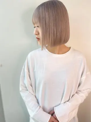 ショート カラー 久保 明日香のヘアスタイル