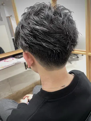 ショート BLEACH 🟥 PERM 天神🏆のヘアスタイル