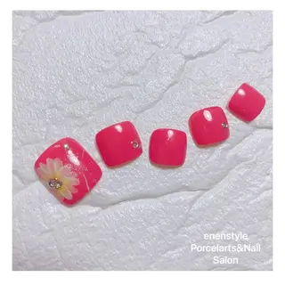 ショート ネイル 👑enen style👑のネイルデザイン