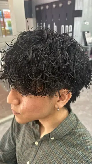 パーマ メンズ メンズ特化✨️ 韓国風パーマ🔥一八のヘアスタイル