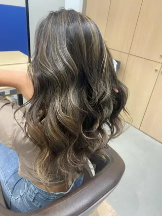 ロング カラー ヘアアレンジ マツエク・マツパ bal ミナのその他イメージ