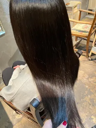 ロング カラー 赤み消しカラー/ ナチュラル/トモキのヘアスタイル
