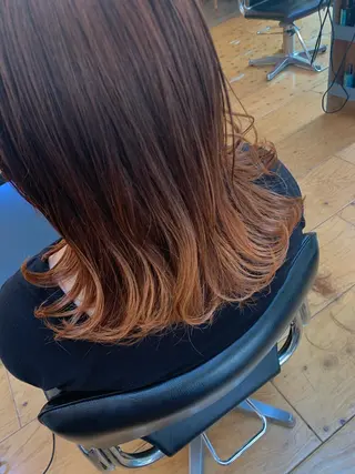 ミディアム Lagom なかだのヘアスタイル