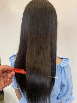 セミロング カラー トップ スタイリストのヘアスタイル