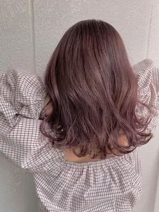 ミディアム カラー 💎赤み消しカラー 特化型デザイナー💎のヘアスタイル