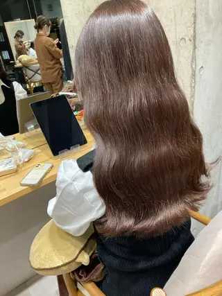 ロング ✨色持ちの良い艶 カラー✨蟹江真世のヘアスタイル