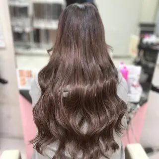 ロング SEASON 大阪梅田駅徒歩7分のヘアスタイル
