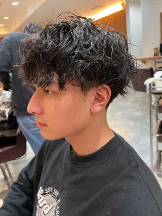 パーマ メンズ 透明感・艶感 小坂隼斗のヘアスタイル