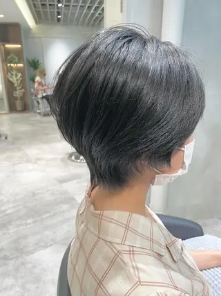 ショート カラー ✨透明感カラー✨ ✨小顔カット✨山木のヘアスタイル