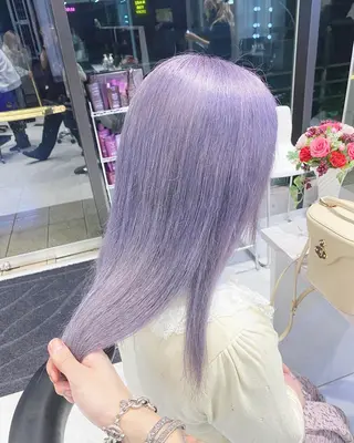 セミロング カラー ヘアアレンジ TAKUMAブリーチ /切りっぱなし🪽のヘアスタイル
