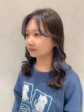 ミディアム カラー ヘアアレンジ ayumi🌈 インナーカラー🌈のヘアスタイル