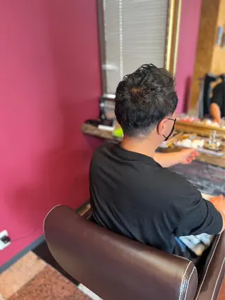 ショート クーペアセック 神田のヘアスタイル