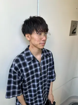 ショート メンズ メンズ特化シャドウパ ーマラウンドマッシュのヘアスタイル