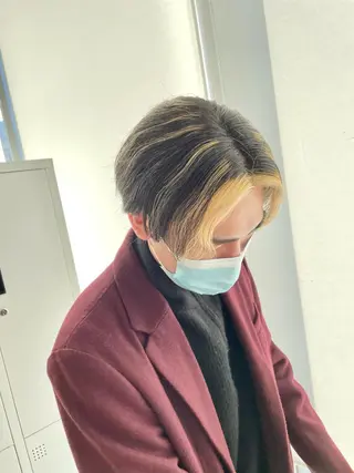 ショート カラー メンズ ハイトーン×レイヤー ／遠藤将太のヘアスタイル