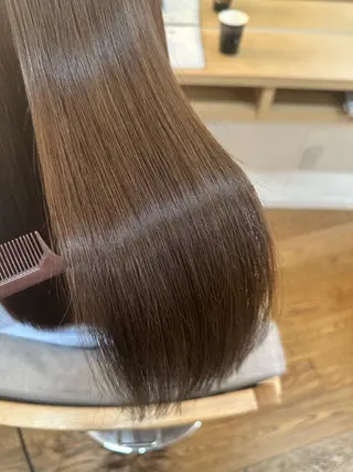 ロング カラー テクニカルディレクタ ー葛西凌大のヘアスタイル