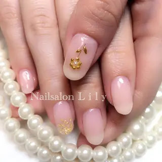 ネイル Lily*nail 🌻Mii🌻のネイルデザイン
