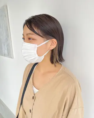 ミディアム カラー 湯川 未咲希のヘアスタイル
