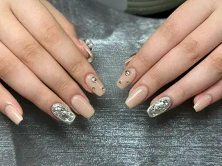 ネイル メイ 💅のネイルデザイン