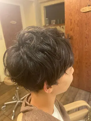 ショート パーマ 大鹿 数馬のヘアスタイル