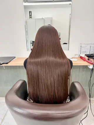 ロング カラー ブリーチなし/レイヤ ー特化🌈Tommyのヘアスタイル