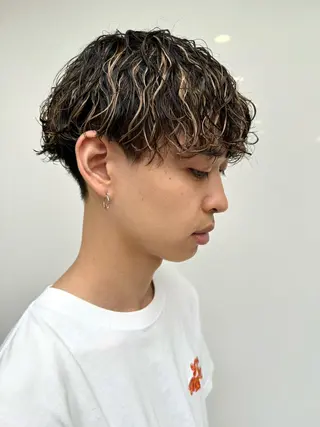 ショート カラー パーマ メンズ メンズパーマ特化/ メッシュ/薫/店長のヘアスタイル